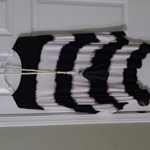 Box style bat wing top